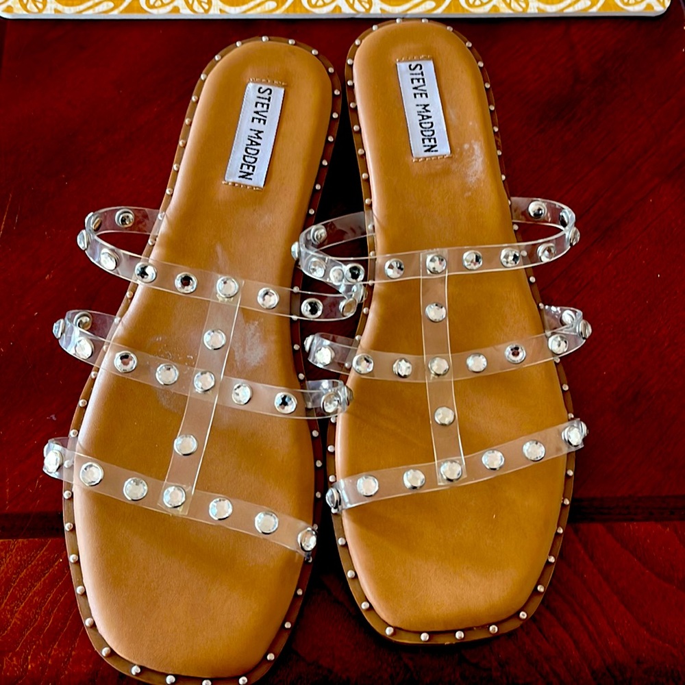 Steve Madden Lyna Clear studded Rhinestone flat slip on Sandals size 10